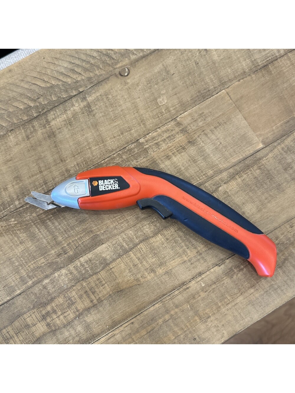 Black & Decker Cordless Power Scissors 3.6V Rechargeable SZ360 No Power Cord